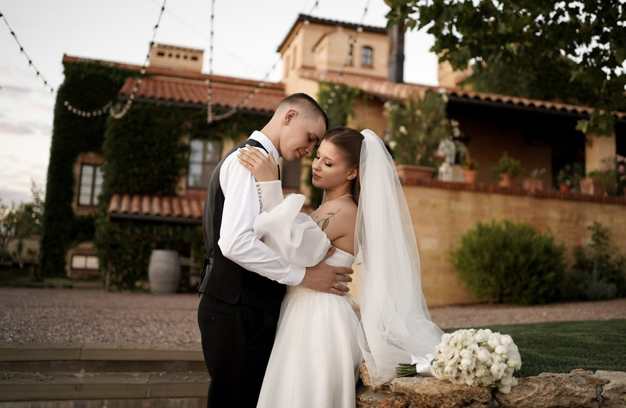Свадьба в Усадьбе Пестряковых. Фотосессия в Ростове-на-Дону. Свадебный фотограф в Ростове-на-Дону. Таинство Крещения и Венчания, семейные фотосессии. Алёна Чёботова