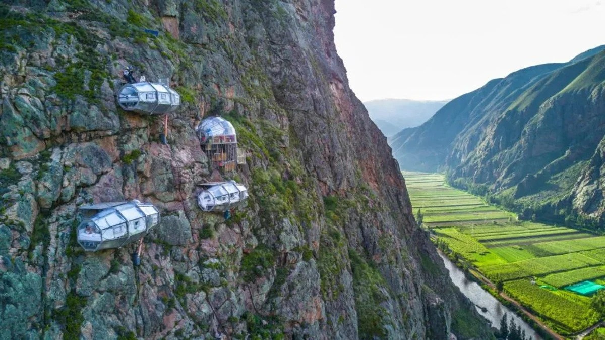 Skylodge Adventure Suites, Перу 90-100 долл плюс ндс 18. Фотограф для маркетплейсов Михаил Бове