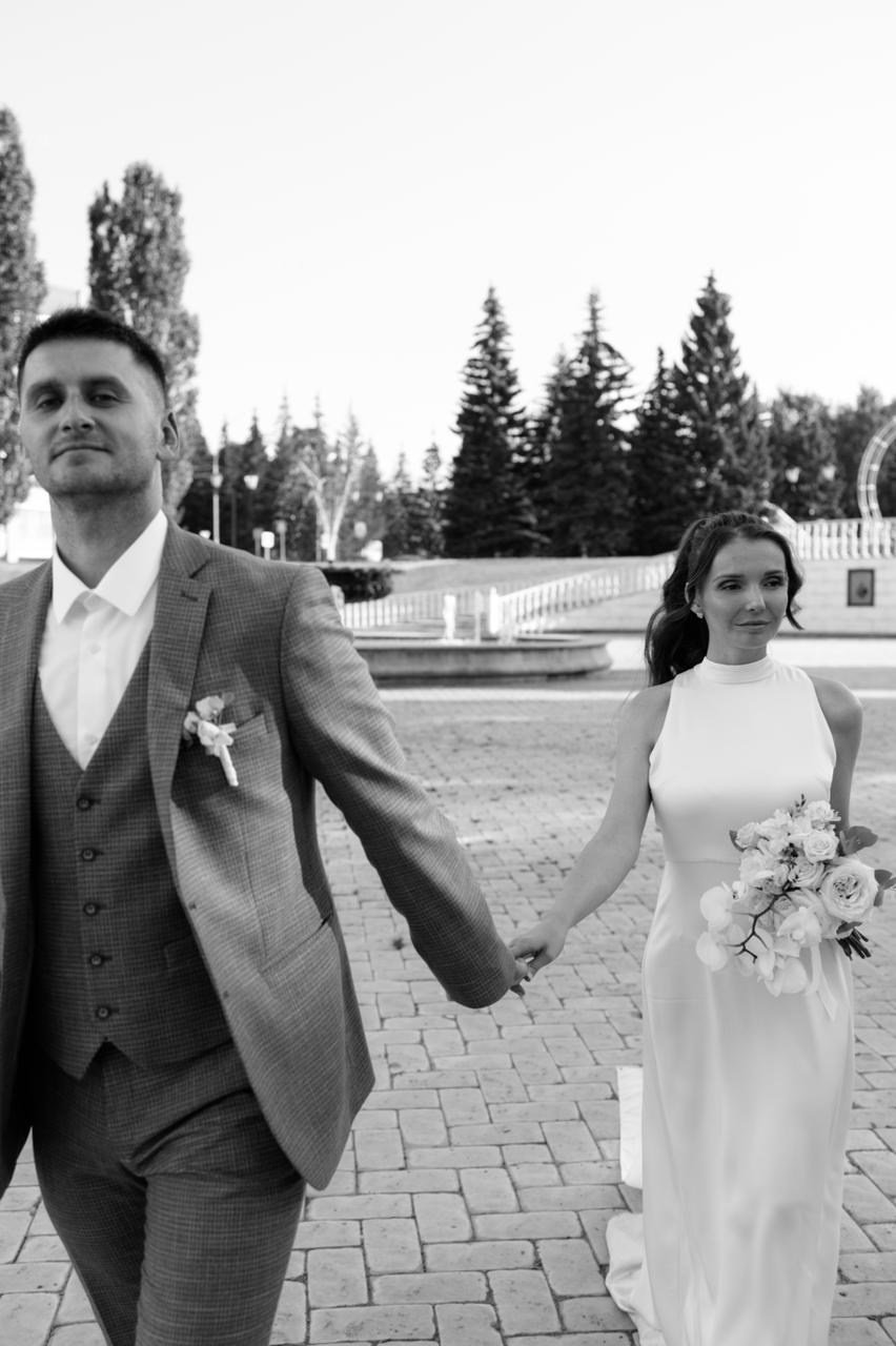 Виктория и В. Меня зовут Сабина, и я ваш фотограф