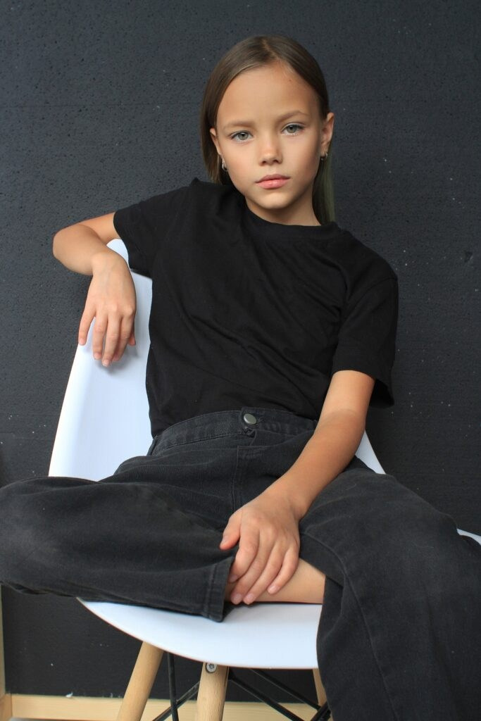 Вера Цаплина. Съёмка одежды для маркетплейсов и брендов Morozova Production