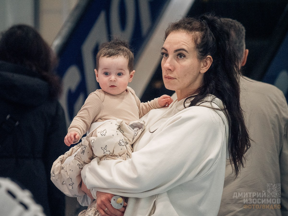 Фоторепортаж Дмитрия Изосимова. Фотограф и видеограф Анна Жагорина