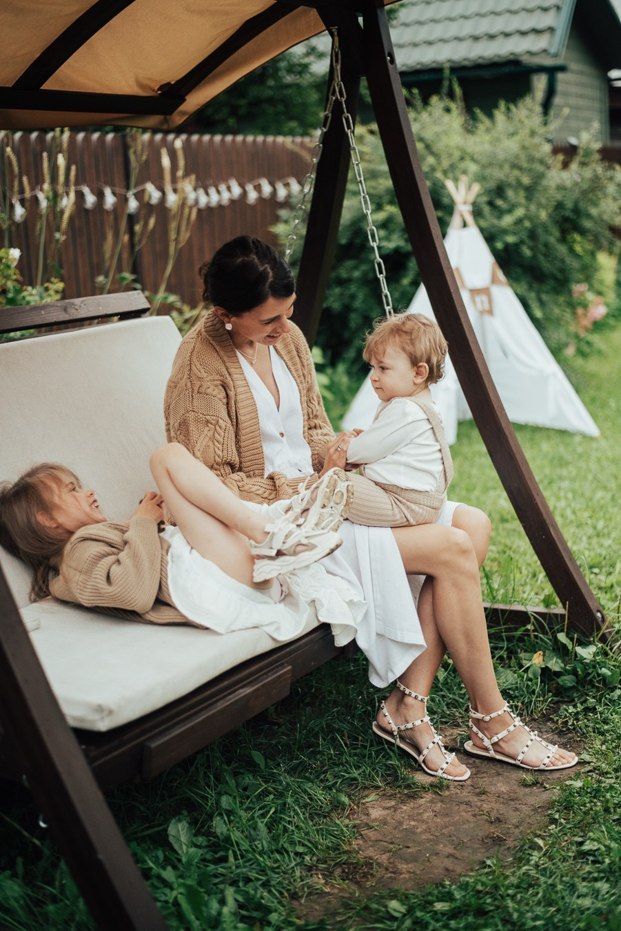 Годик | на даче