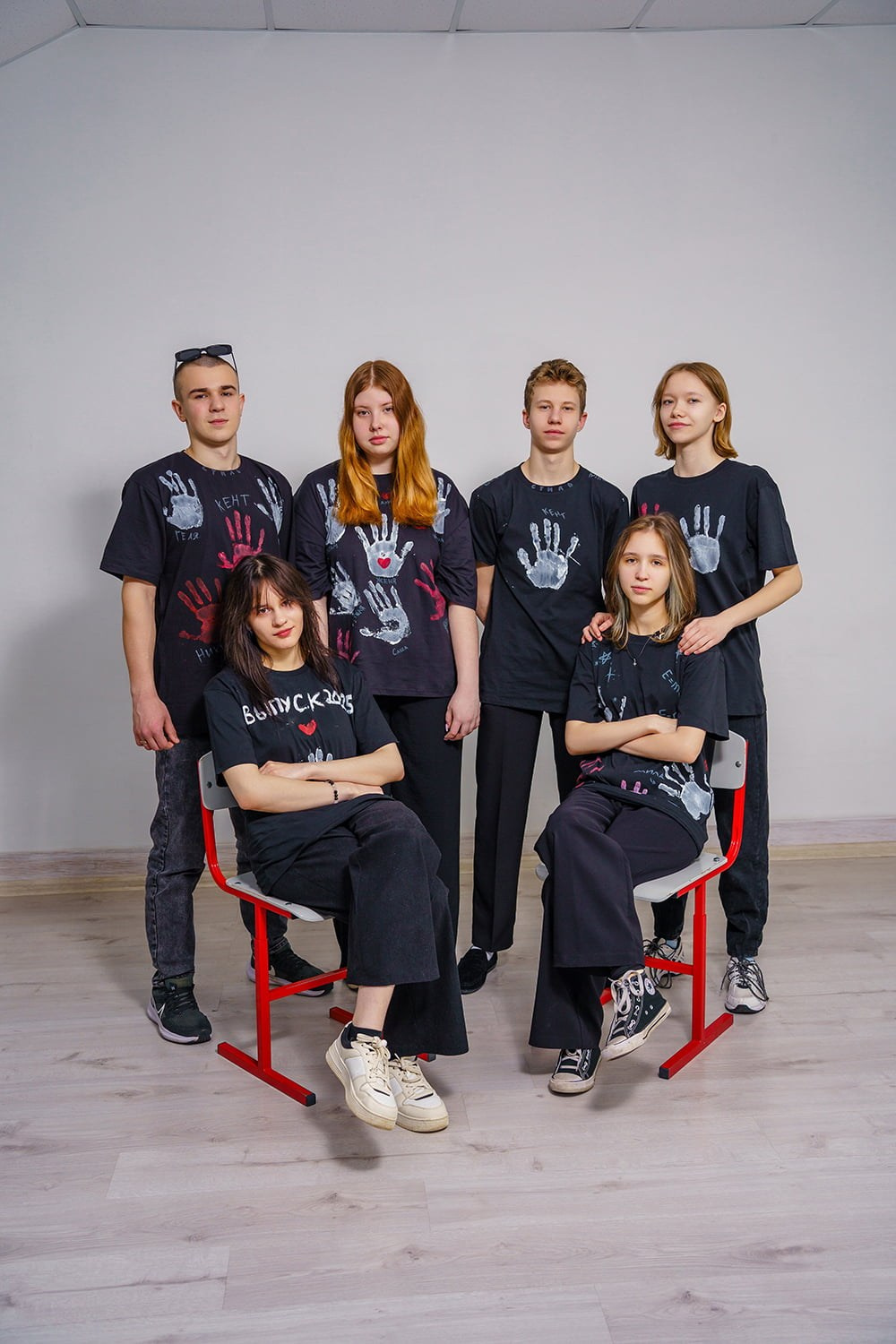 Альбом под ключ: фотосъёмка для 9 класса в с. Богучаны. СИГМА | Студия выпускных альбомов Красноярск