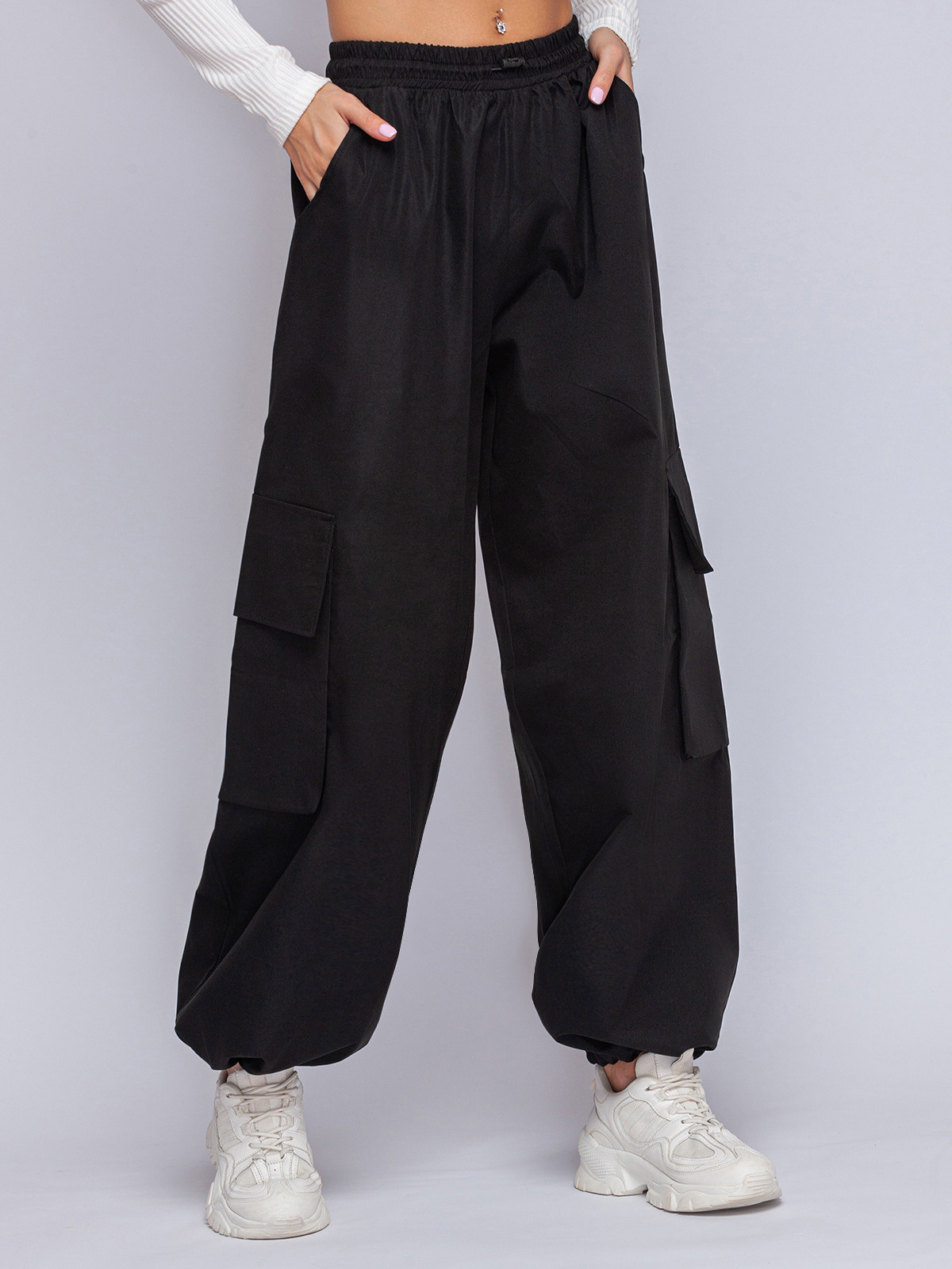 Фотосъемка брюк карго. Сборные фотосъёмки в Москве. фотосессии одежды.фотограф