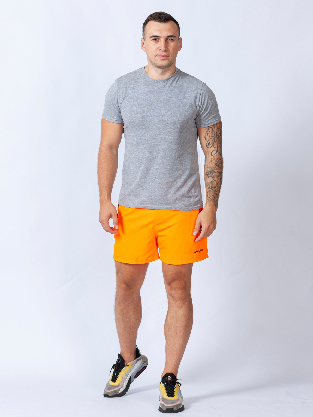 Мужские шорты. Сборные фотосъёмки в Москве. фотосессии одежды.фотограф