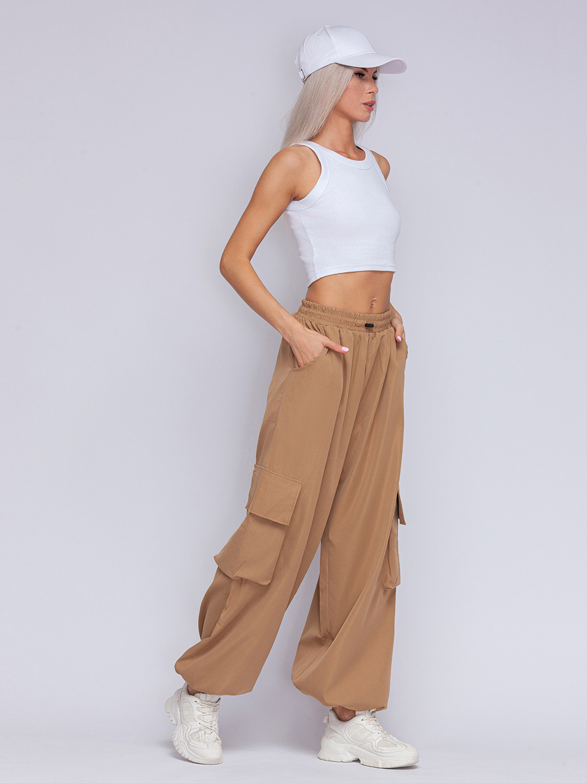 Фотосъемка брюк карго. Сборные фотосъёмки в Москве. фотосессии одежды.фотограф