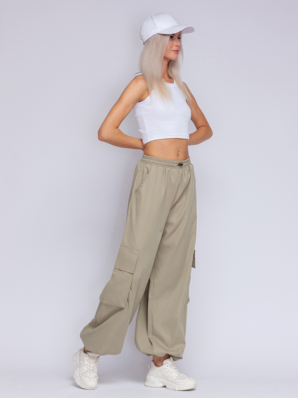 Фотосъемка брюк карго. Сборные фотосъёмки в Москве. фотосессии одежды.фотограф