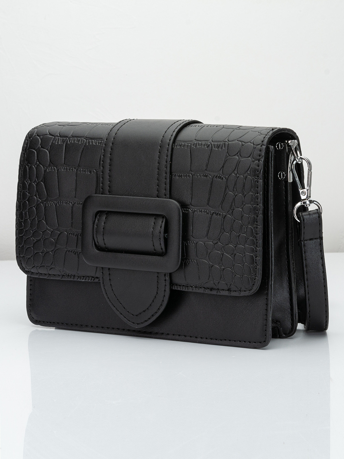 Фотосъёмка сумок для валдберриз. Сборные фотосъёмки в Москве. фотосессии одежды.фотограф