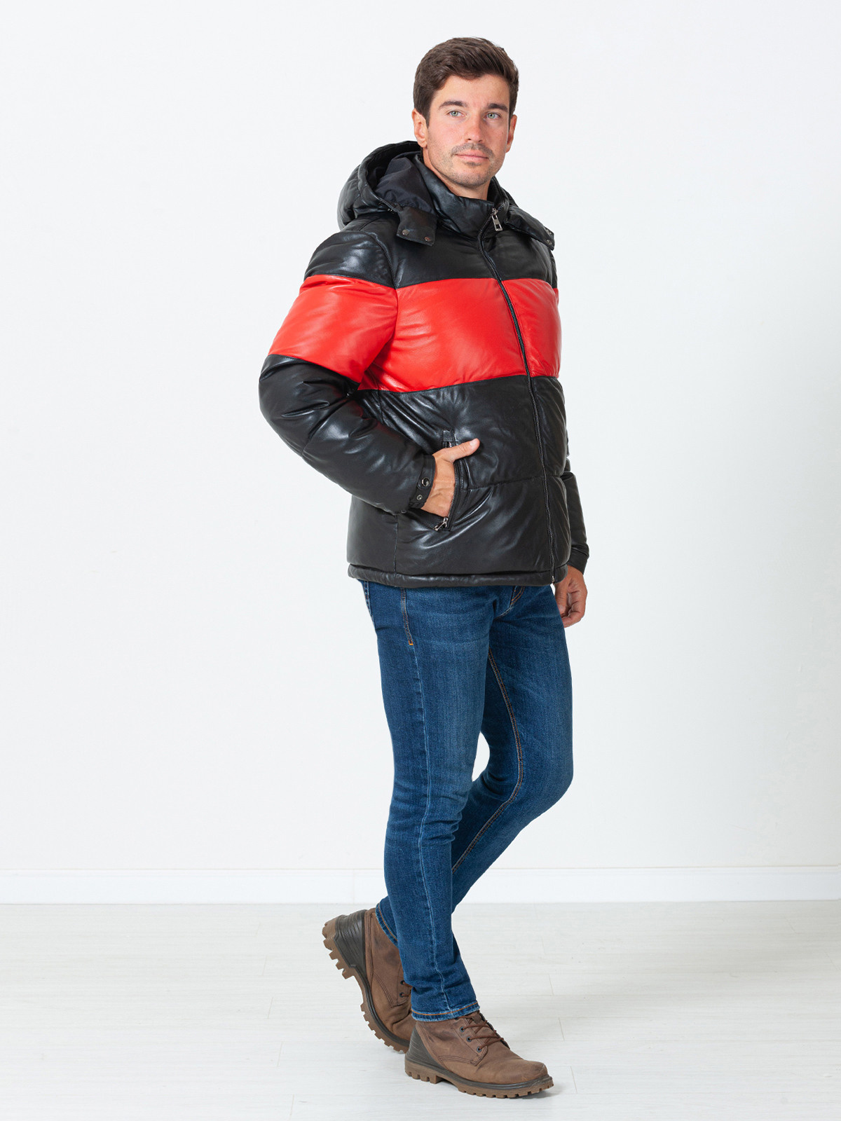 Фотосъемка для валдберриз, мужские куртки. Сборные фотосъёмки в Москве. фотосессии одежды.фотограф