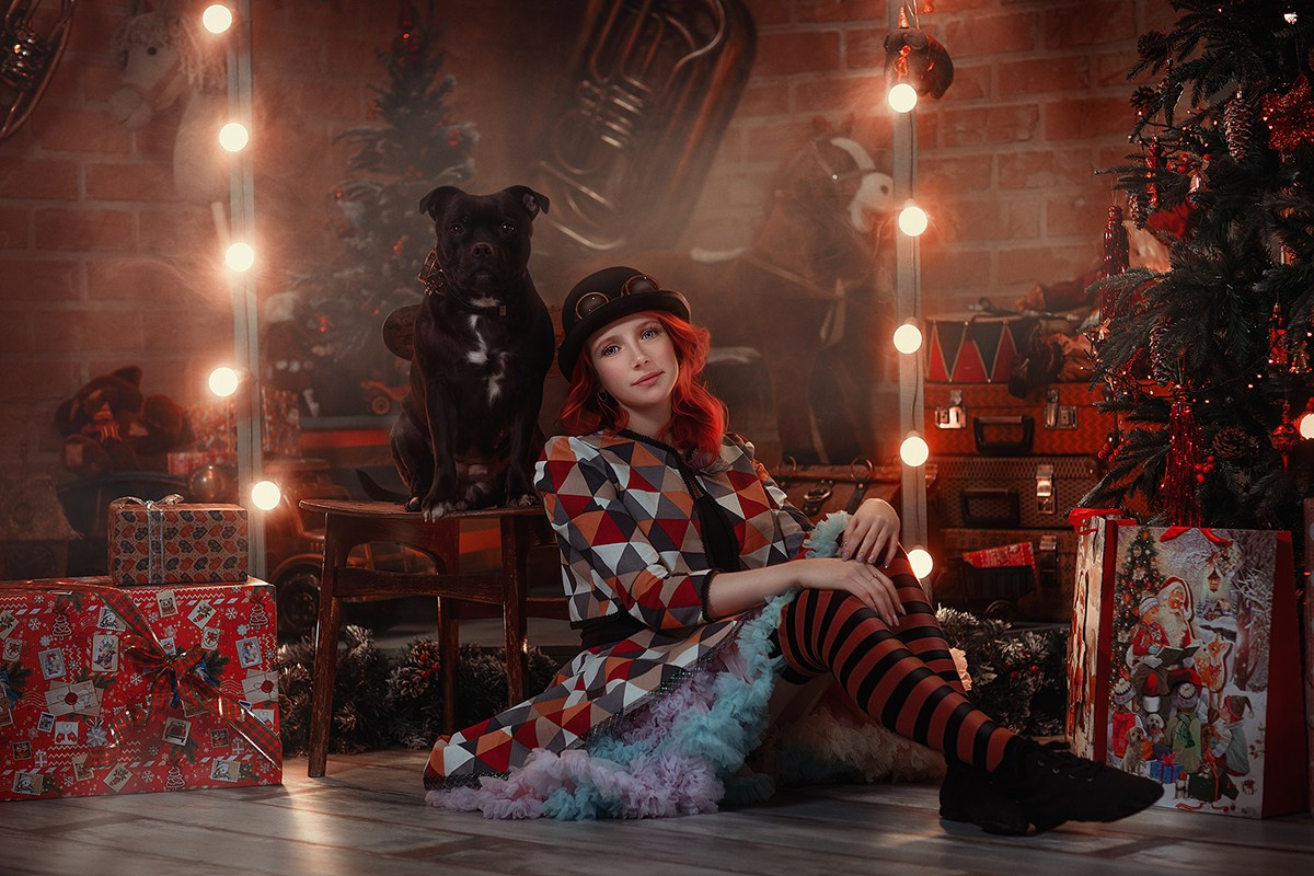 Платья из плотных тканей, тяжелые. Фотограф Алёна Яковлева