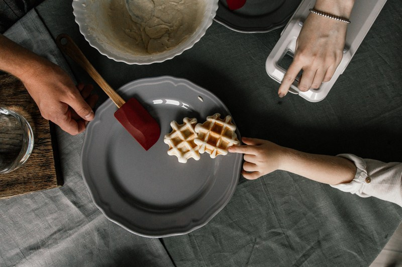 Семейная фотосессия в Краснодарской квартире. Свадебный, репортажный фотограф Дмитрий Макарченко