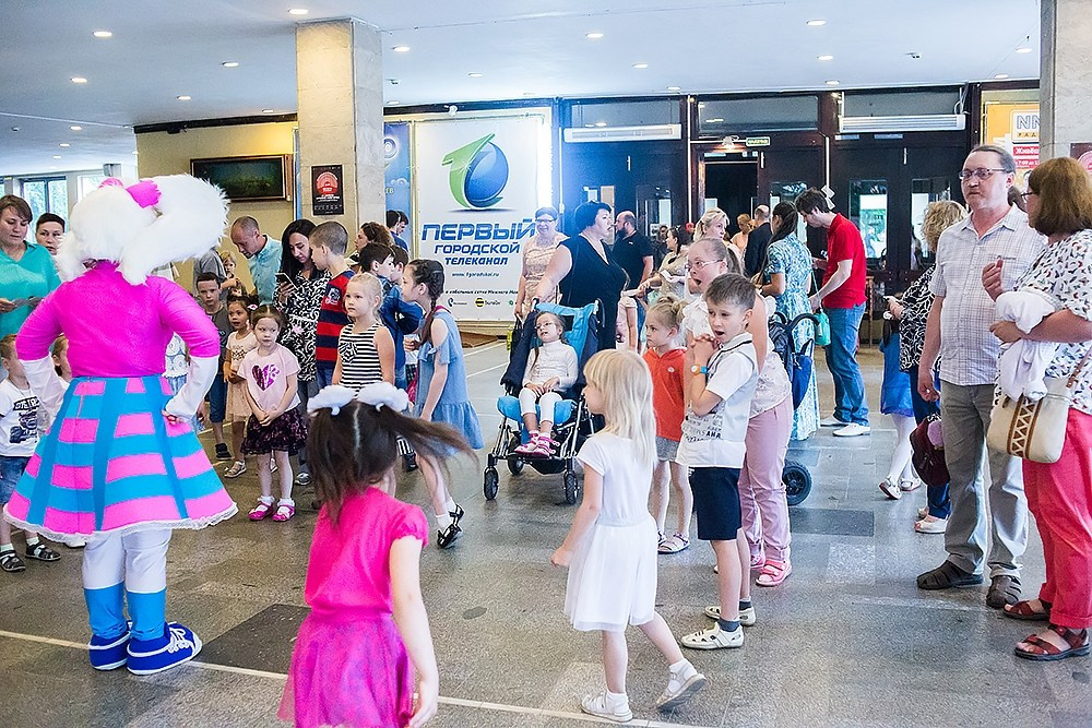 Благотворительный показ ТЮЗ. Детский и семейный фотограф, фотограф мероприятий Нижний Новгород