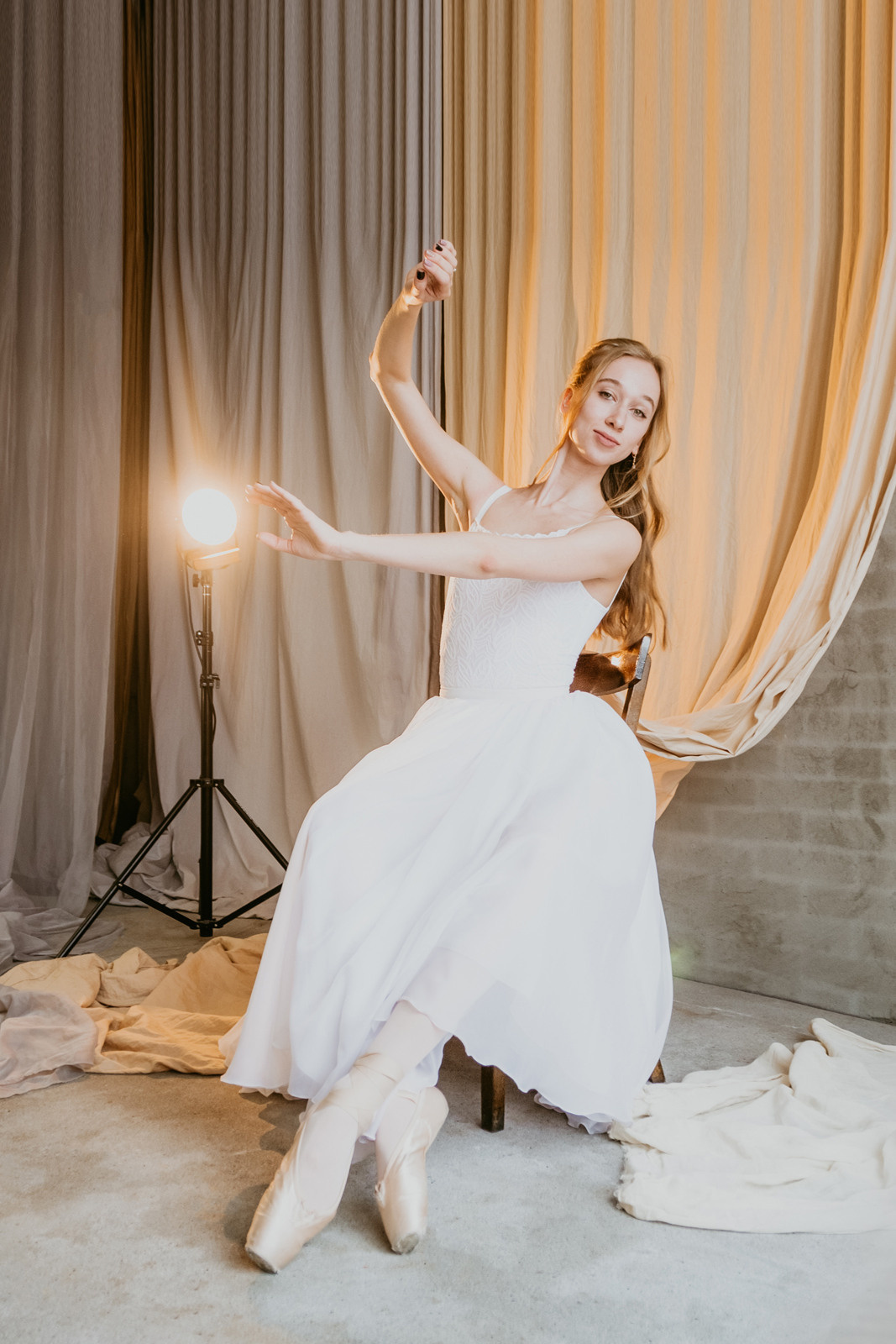 Фотосессия для танцора в фотостудии Кемерово