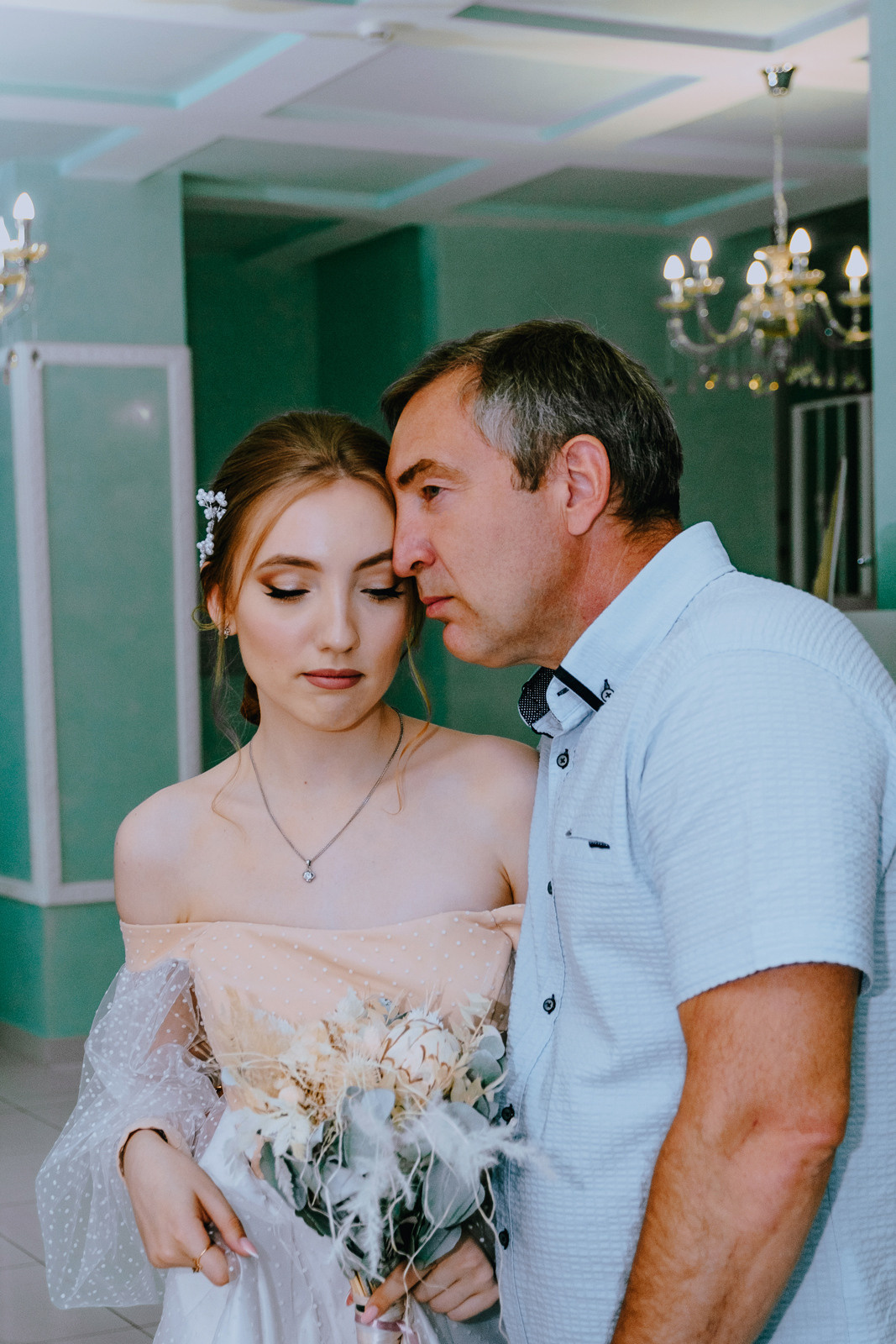 Свадебная фотосъёмка в Рудничном загсе Кемерово