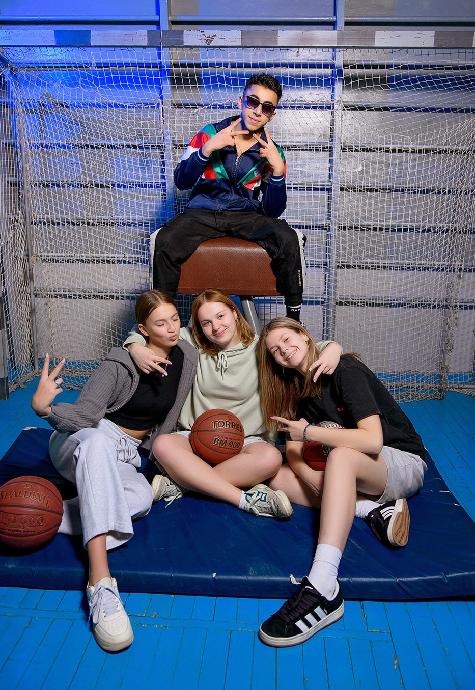 Фотосъемка на альбомы 9-11 классы. Выпускные альбомы Искитим Бердск Новосибирск