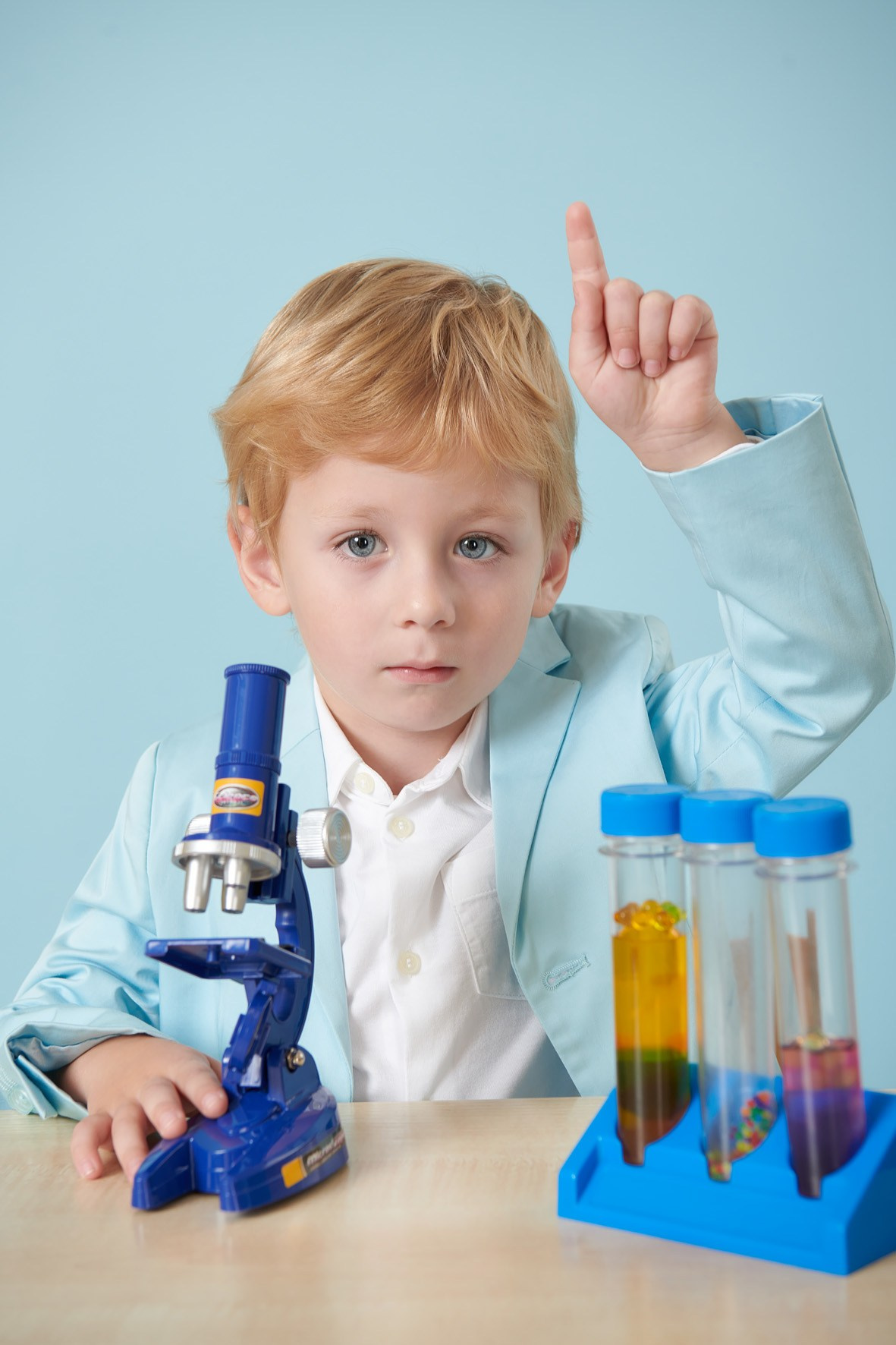 Лаборатория Чудес. Выпускные альбомы для детского сада, школы — Москва и область | Апрель Фото