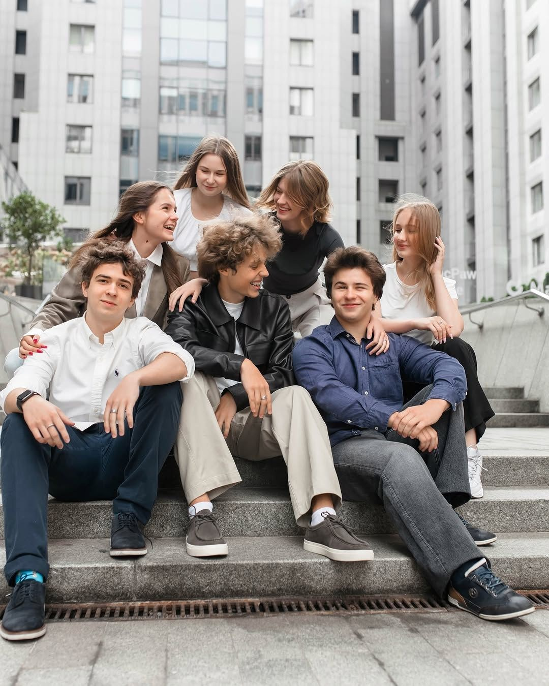 Примеры фотографий. Станция Альбомная — современные выпускные альбомы