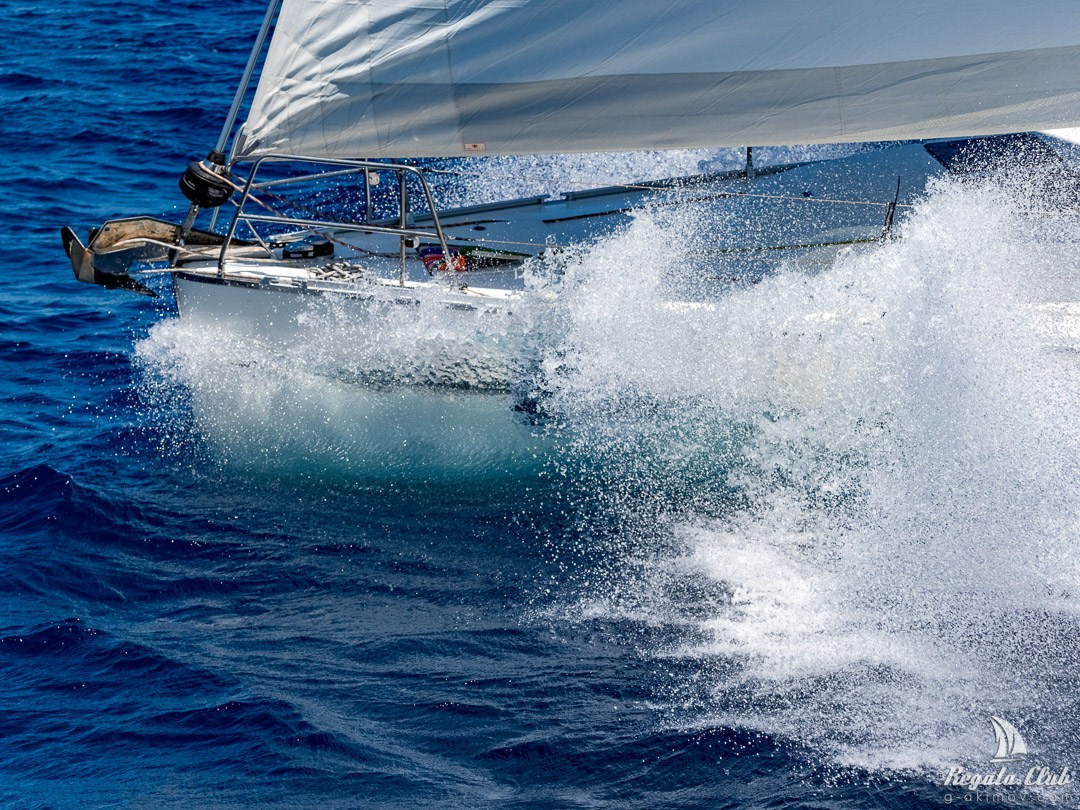 ЯХТЫ / МОРЕ / ПУТЕШЕСТВИЯ. Сложная съёмка для бизнеса b2b / Яхтенный фотограф / Корпоративные календари / Промышленная съёмка / Спортивный репортаж