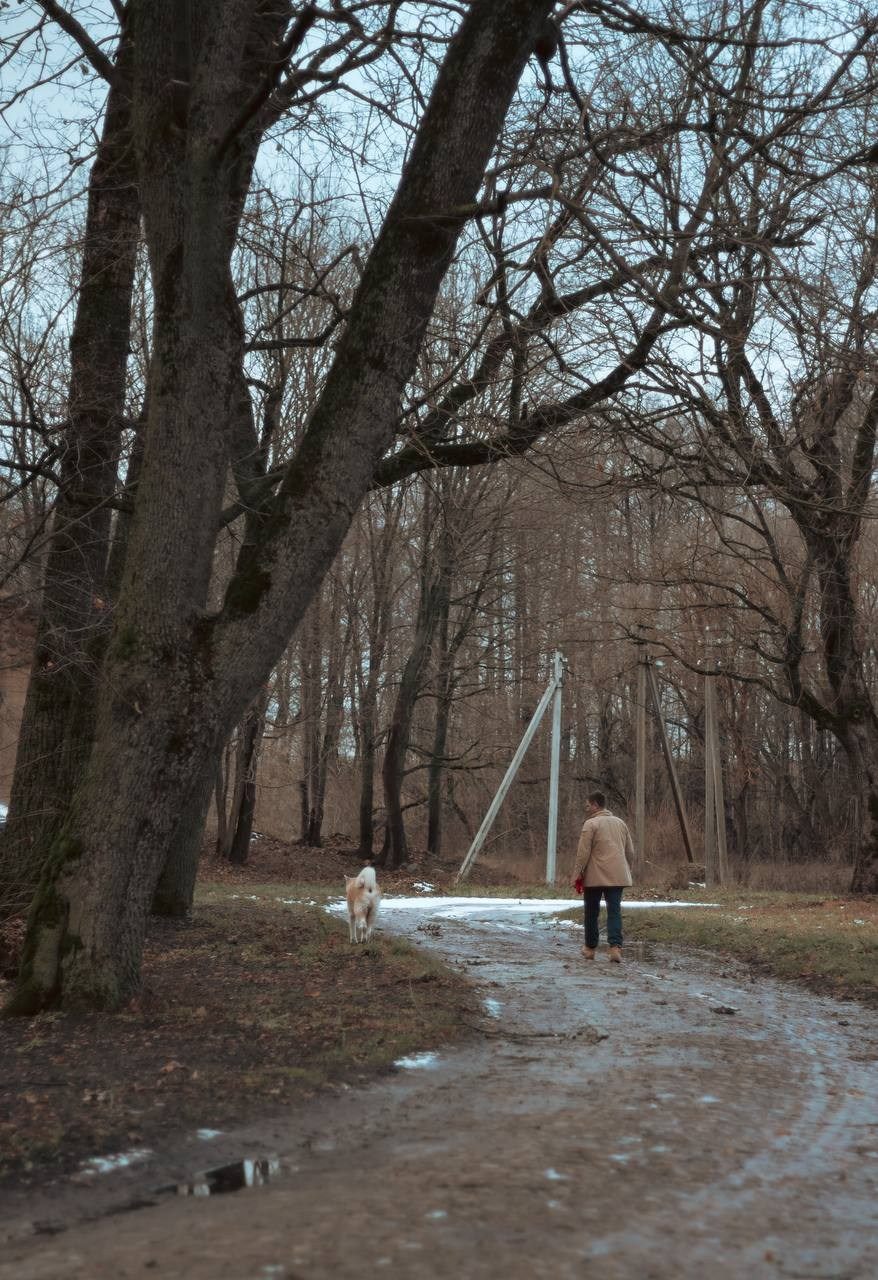 Лёша и верный друг Кейко. Ваш семейный фотограф в Минске — Вика Трегубова