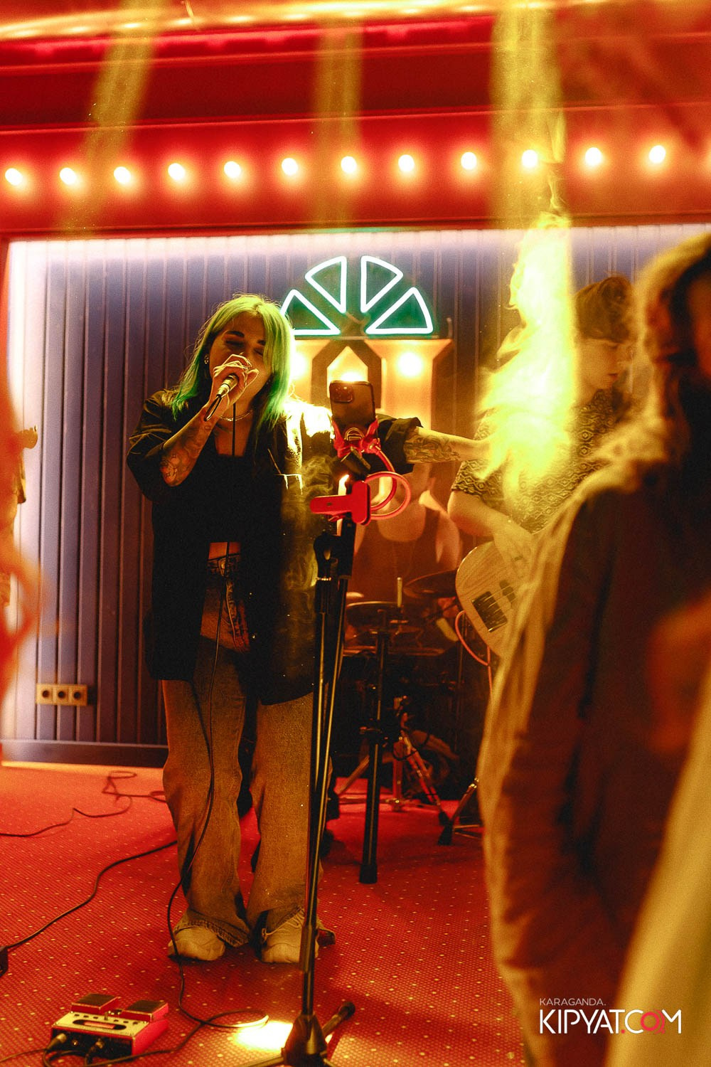 Harat's Irish Pub. Кипятком Караганда