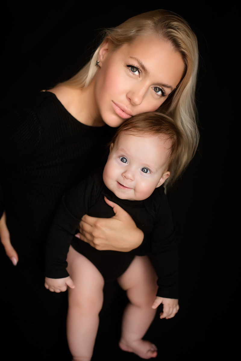 Аделина 7 месяцев. Фотограф новорожденных Елена Панова