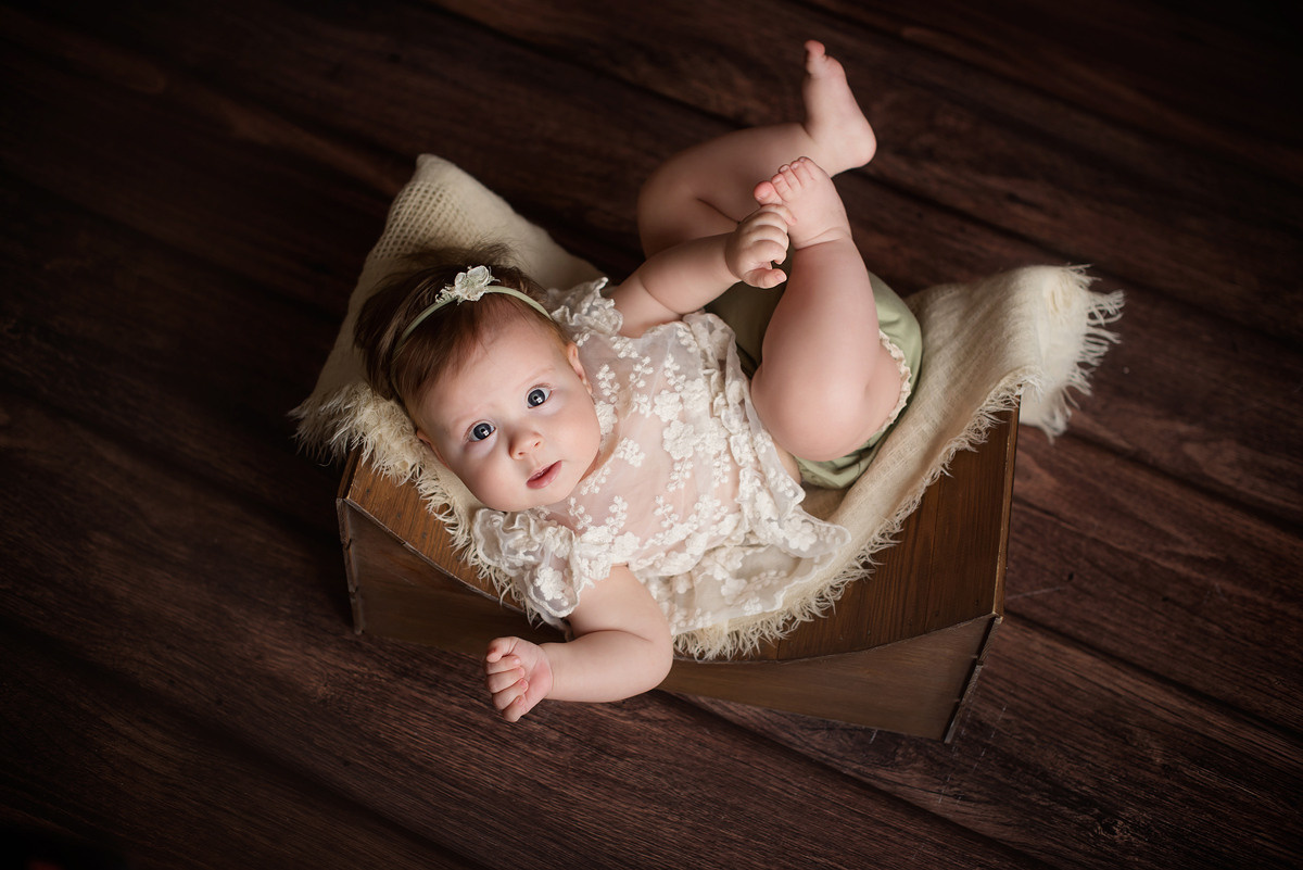 Аделина 7 месяцев. Фотограф новорожденных Елена Панова