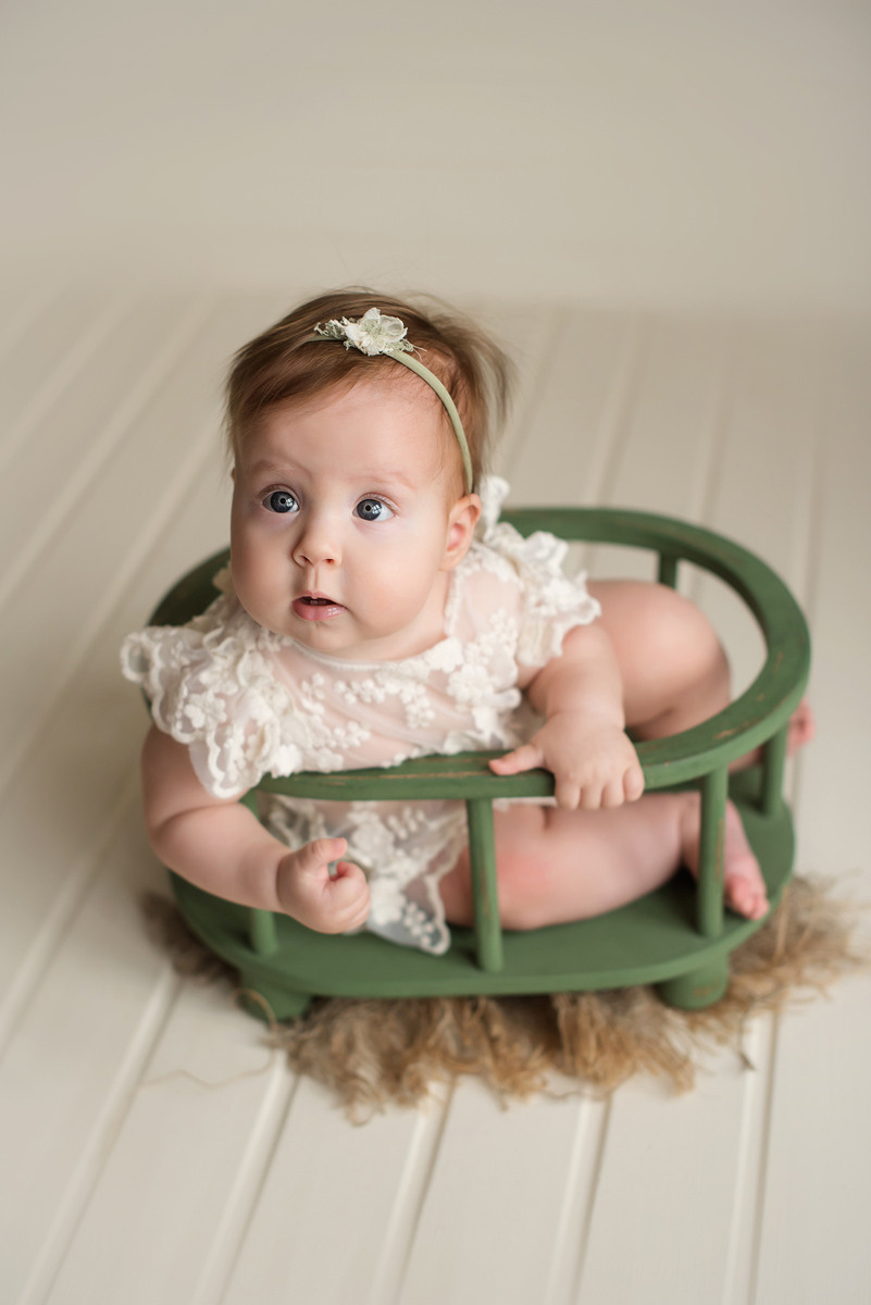 Аделина 7 месяцев. Фотограф новорожденных Елена Панова