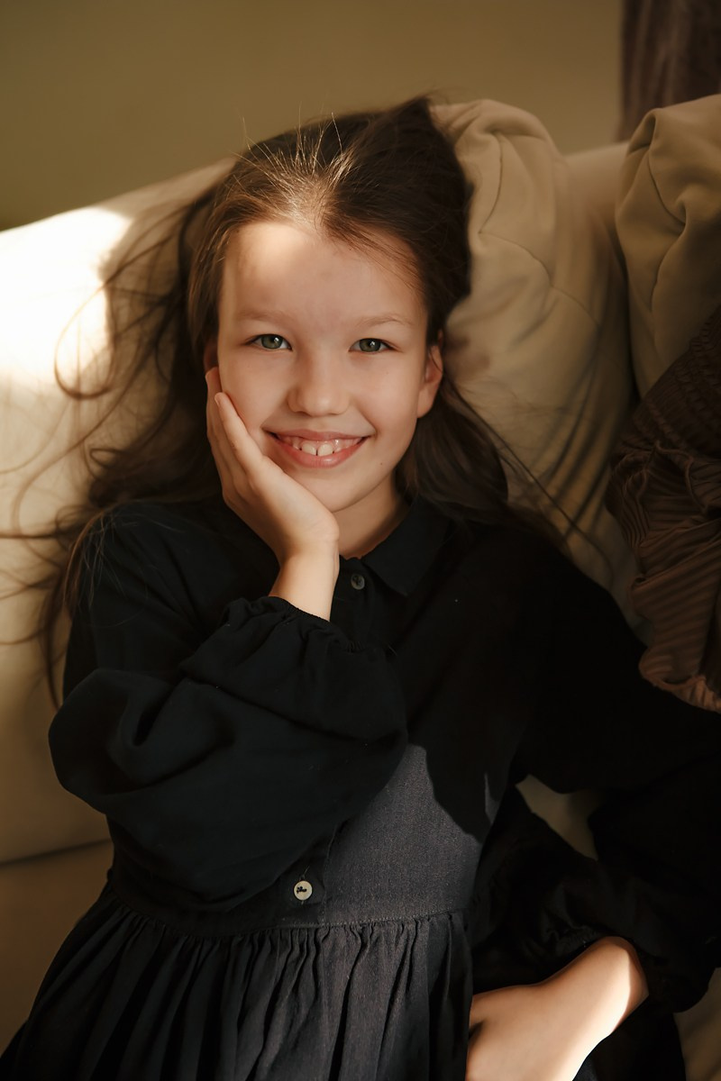 Катя, Николай, Лиза, Ксюша, Аня, Маша, Капитолина. Фотограф Александра Рышкова