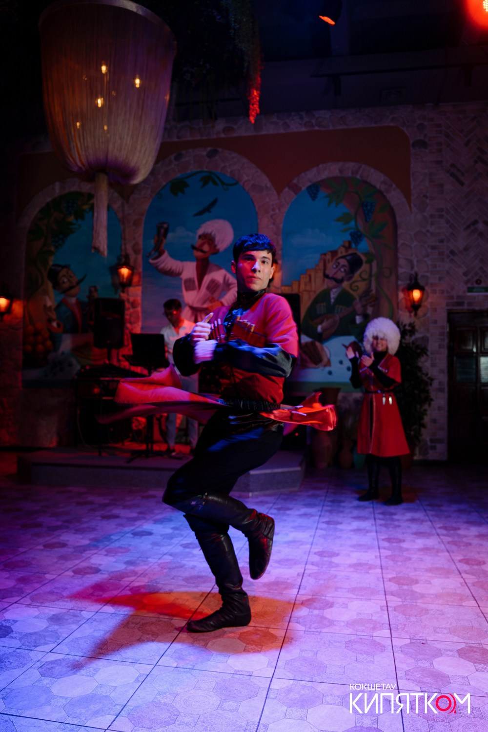 ТБИЛИСИ. КИПЯТКОМ КОКШЕТАУ