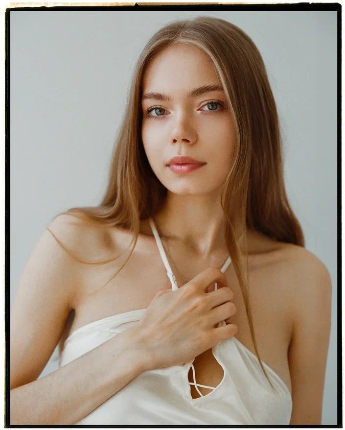 Екатерина, 42-44 р-р, 170 рост. KED Production — продакшн из СПб. Создаём фото, видео и контент, который помогает брендам и селлерам продавать больше