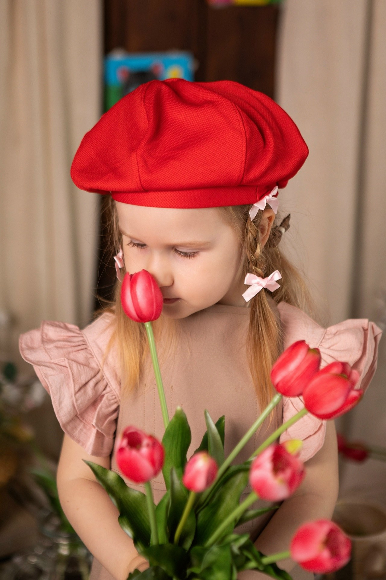 Художник. ФОТОГРАФ НА ГОДИК, БЕРЕМЕННОСТИ, НОВОРОЖДЕННЫХ, КРЕЩЕНИЯ МОСКВА