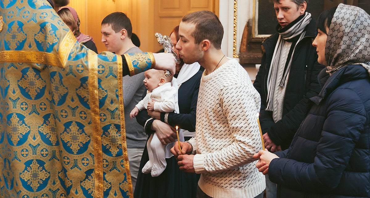 Крещение Владимирская церковь, Лисий Нос. Фотограф на крещение в Санкт Петербурге
