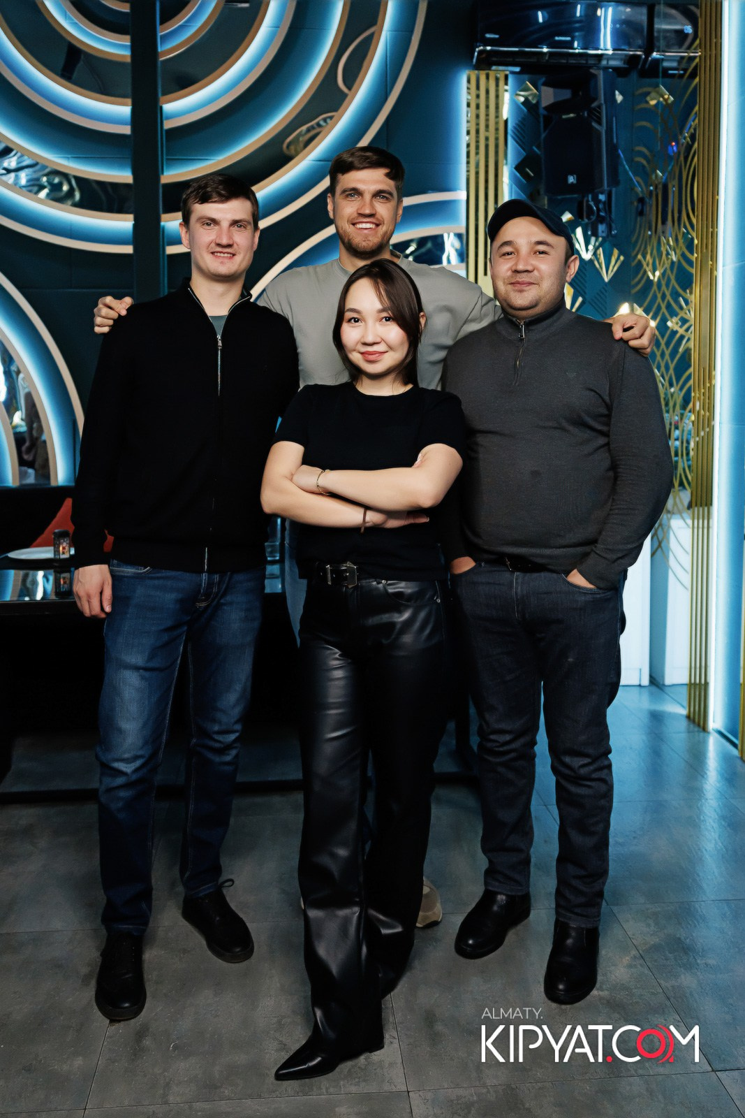 ЗАЯ, НА БИС. КИПЯТКОМ АЛМАТЫ!