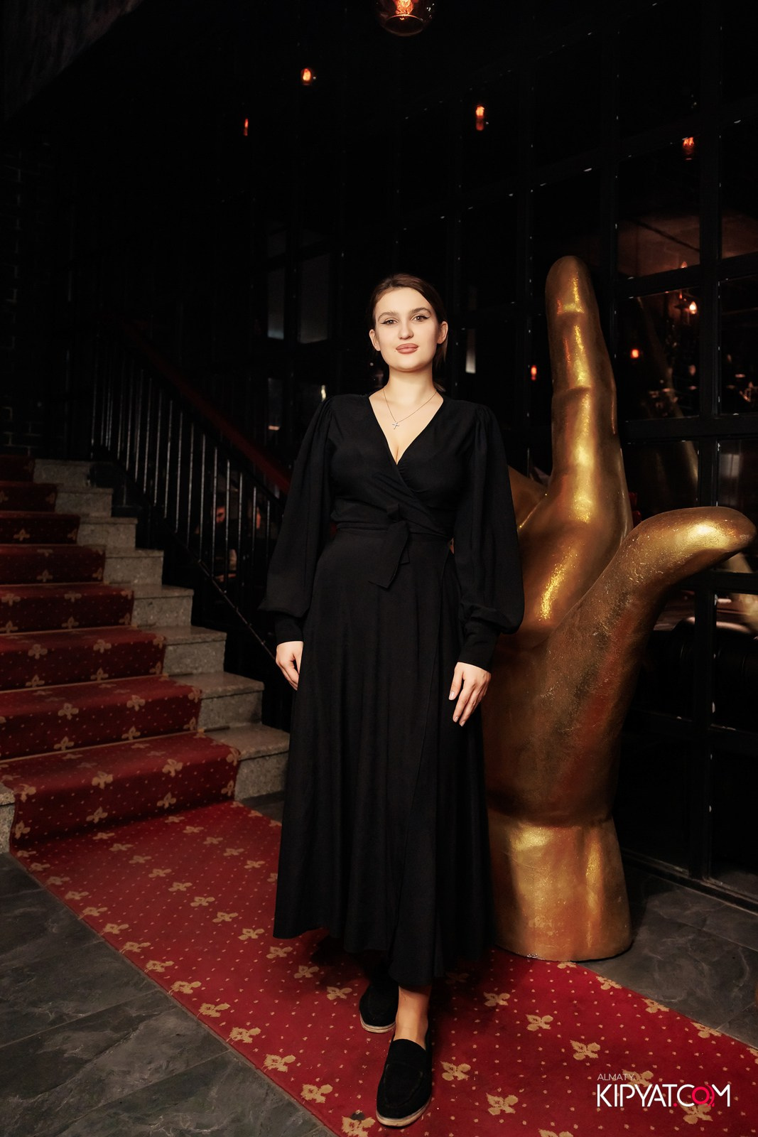 TANGIERS LOUNGE НА САТПАЕВА. КИПЯТКОМ АЛМАТЫ!