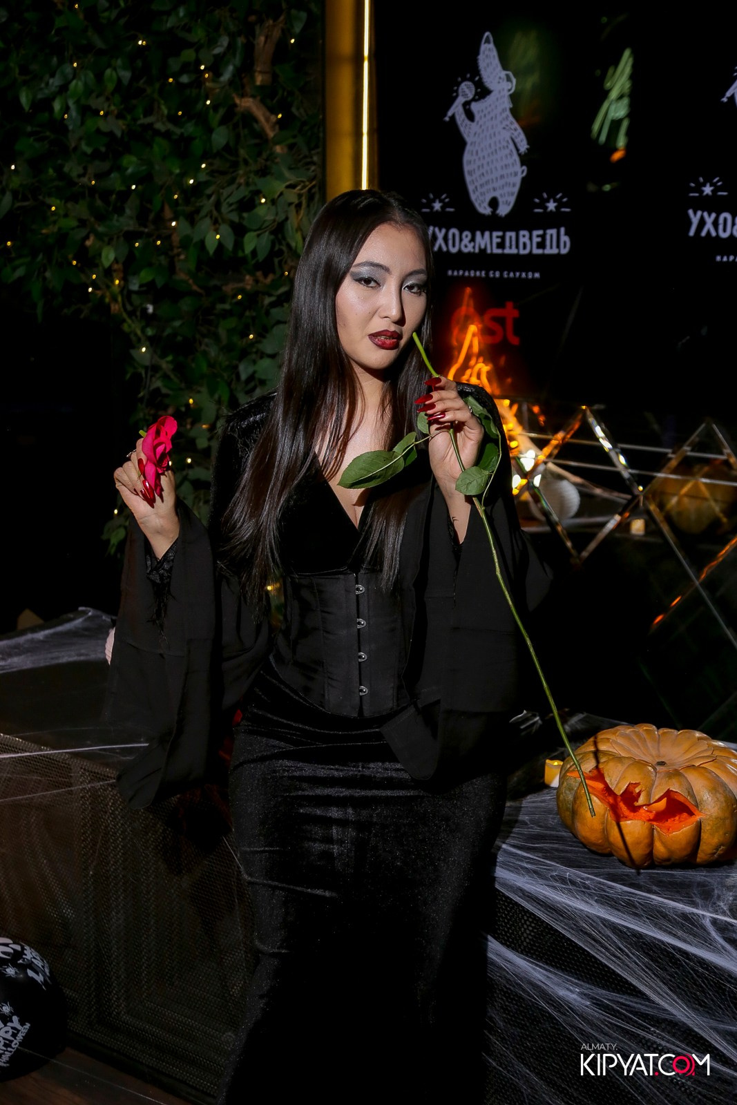 УХО И МЕДВЕДЬ НА САИНА. КИПЯТКОМ АЛМАТЫ!