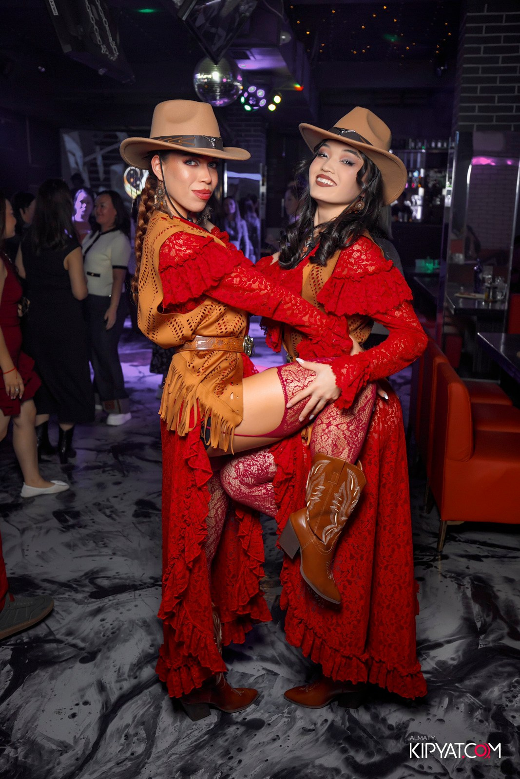 KAPAOKE DOREMI. КИПЯТКОМ АЛМАТЫ!