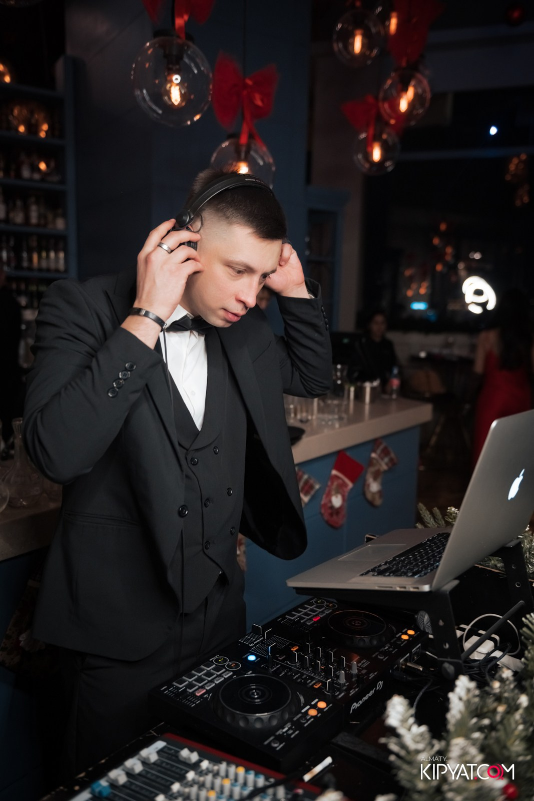 РЕСТОРАН BARFLY. КИПЯТКОМ АЛМАТЫ!