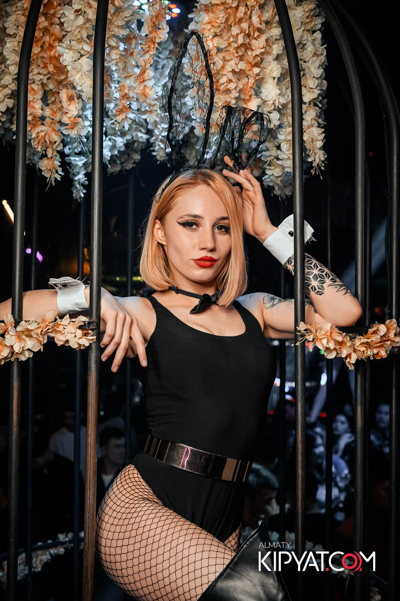 UYAT EMES BAR. КИПЯТКОМ АЛМАТЫ!