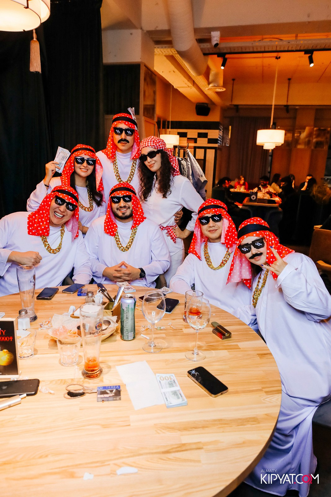 HALLOWEEN — ПИНТА НА ТУЛЕБАЕВА. КИПЯТКОМ АЛМАТЫ!