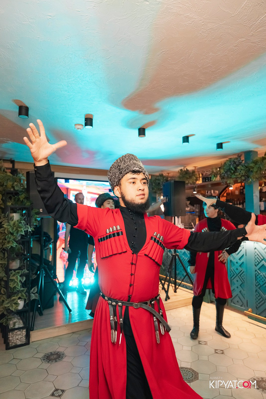 MODI RESTORANCHIK. КИПЯТКОМ АЛМАТЫ!