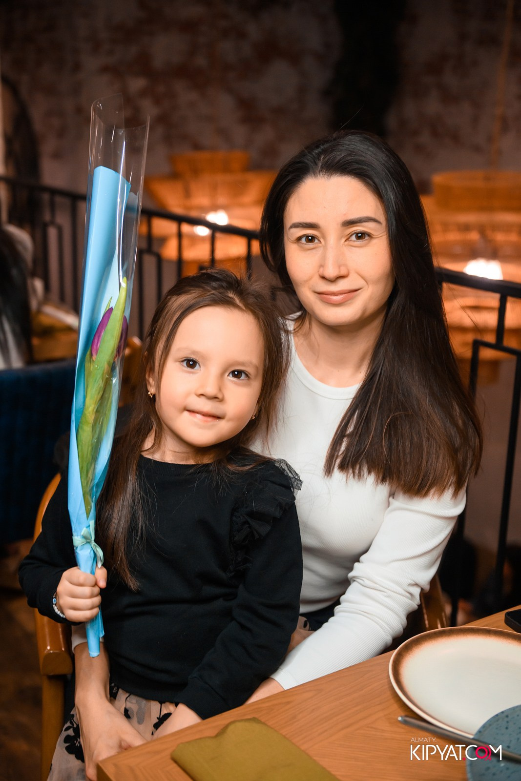 РЕСТОРАН AMICHI. КИПЯТКОМ АЛМАТЫ!