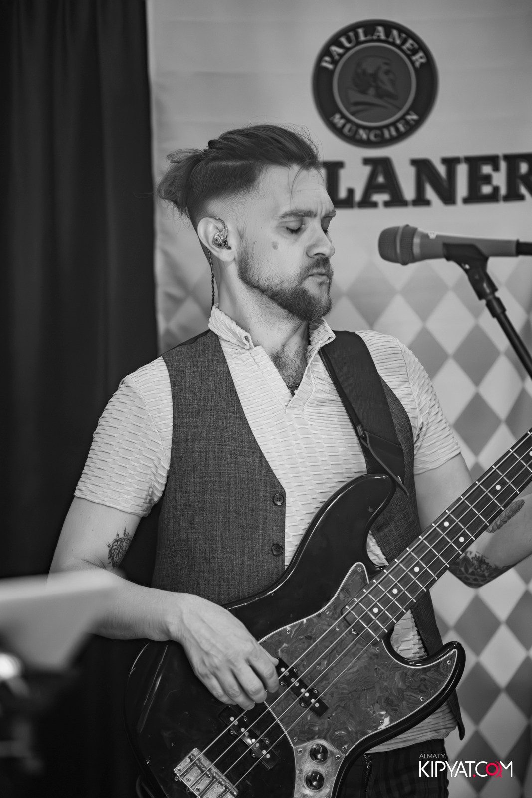 OKTOBERFEST — ПИНТА НА ТУЛЕБАЕВА. КИПЯТКОМ АЛМАТЫ!