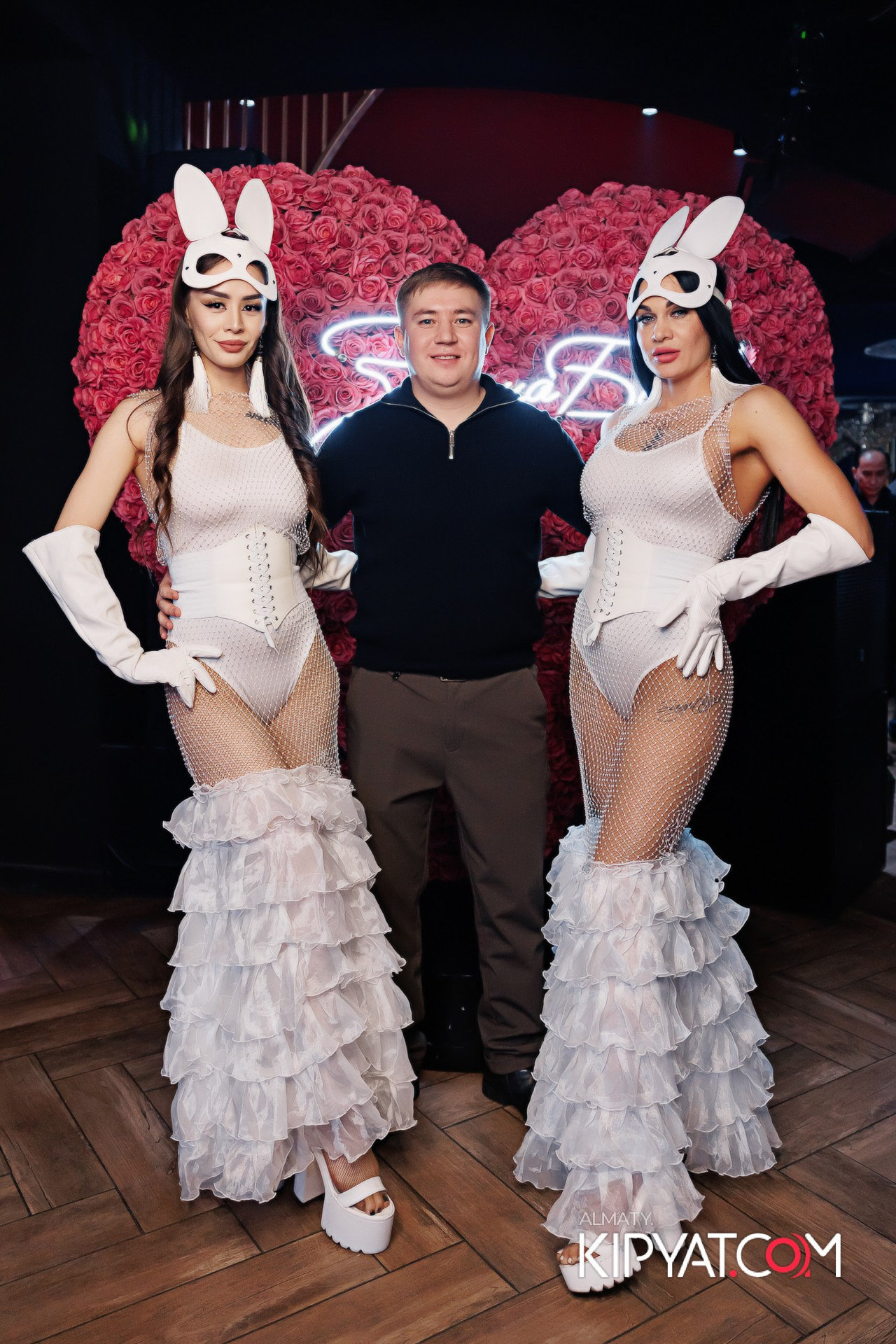 ЗАЯ, НА БИС. КИПЯТКОМ АЛМАТЫ!