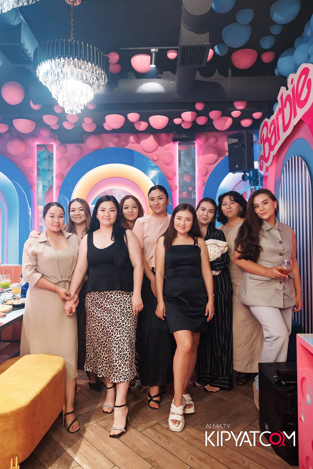 ЗАЯ, НА БИС. КИПЯТКОМ АЛМАТЫ!