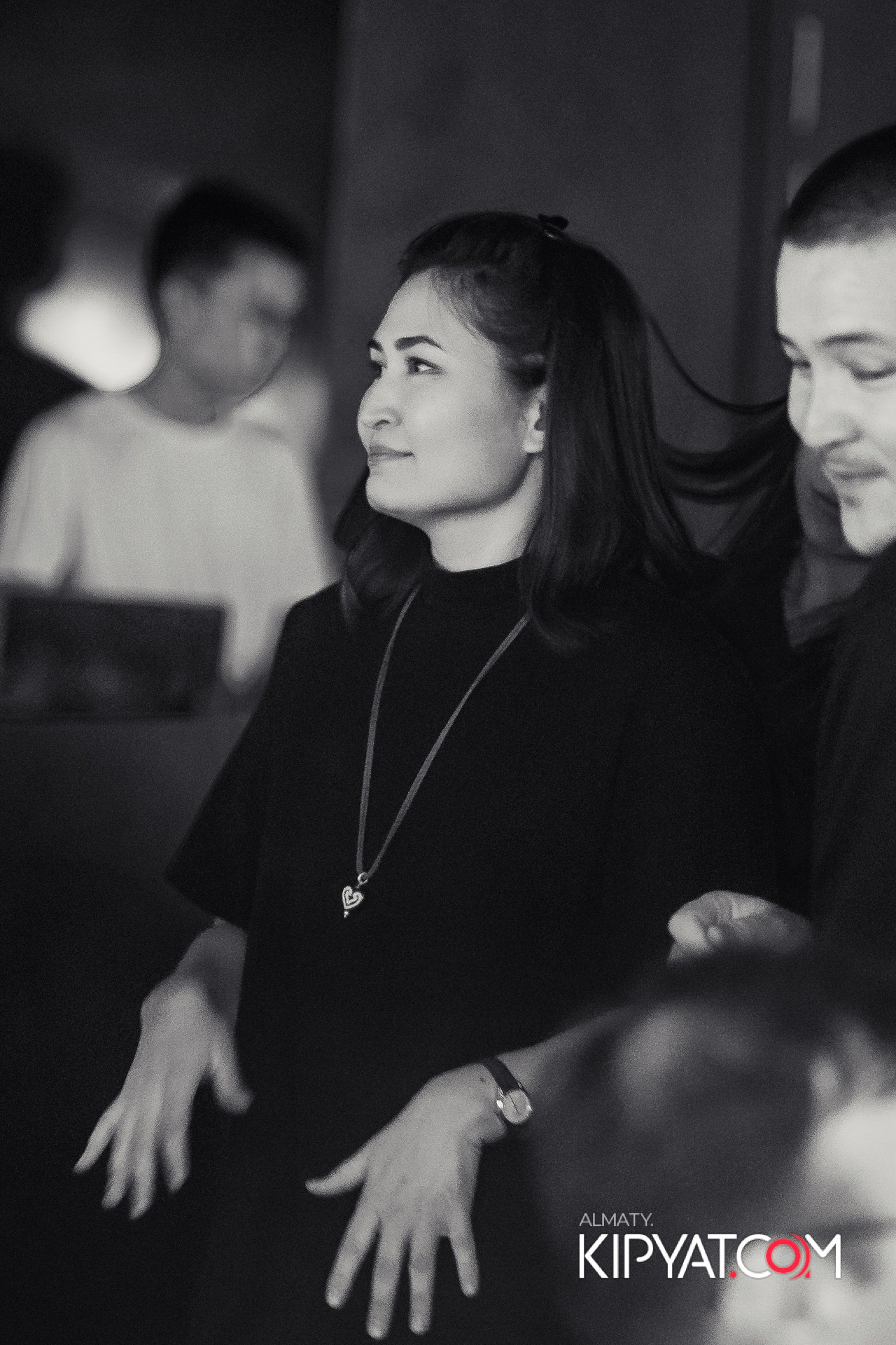 MOOD KARAOKE & TERRACE. КИПЯТКОМ АЛМАТЫ!