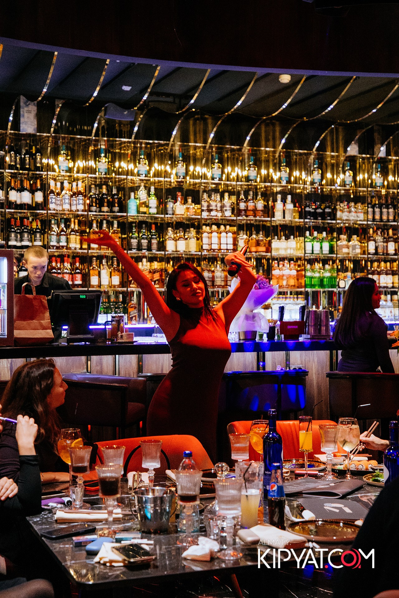 MOOD KARAOKE & TERRACE. КИПЯТКОМ АЛМАТЫ!