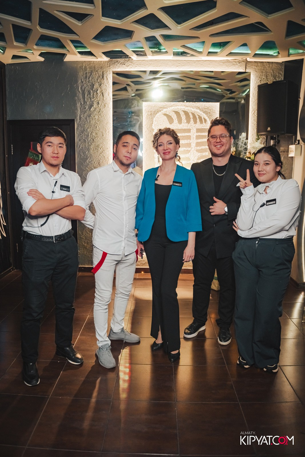 КАРАОКЕ МИКРОФОН. КИПЯТКОМ АЛМАТЫ!