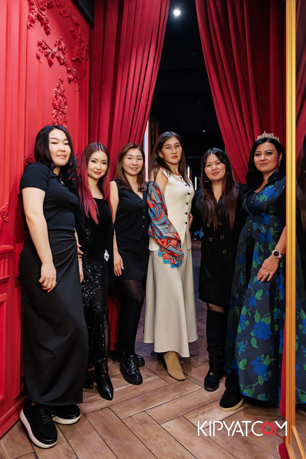 ЗАЯ, НА БИС. КИПЯТКОМ АЛМАТЫ!