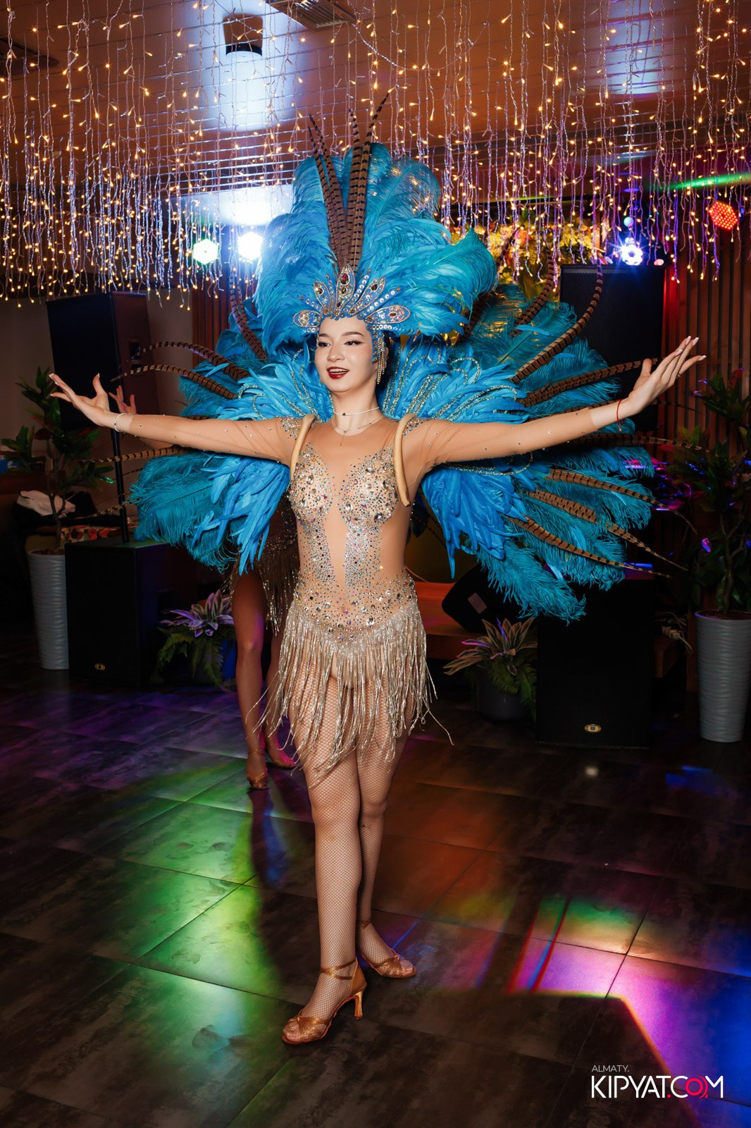 LIFE GRILL CAFE. КИПЯТКОМ АЛМАТЫ!