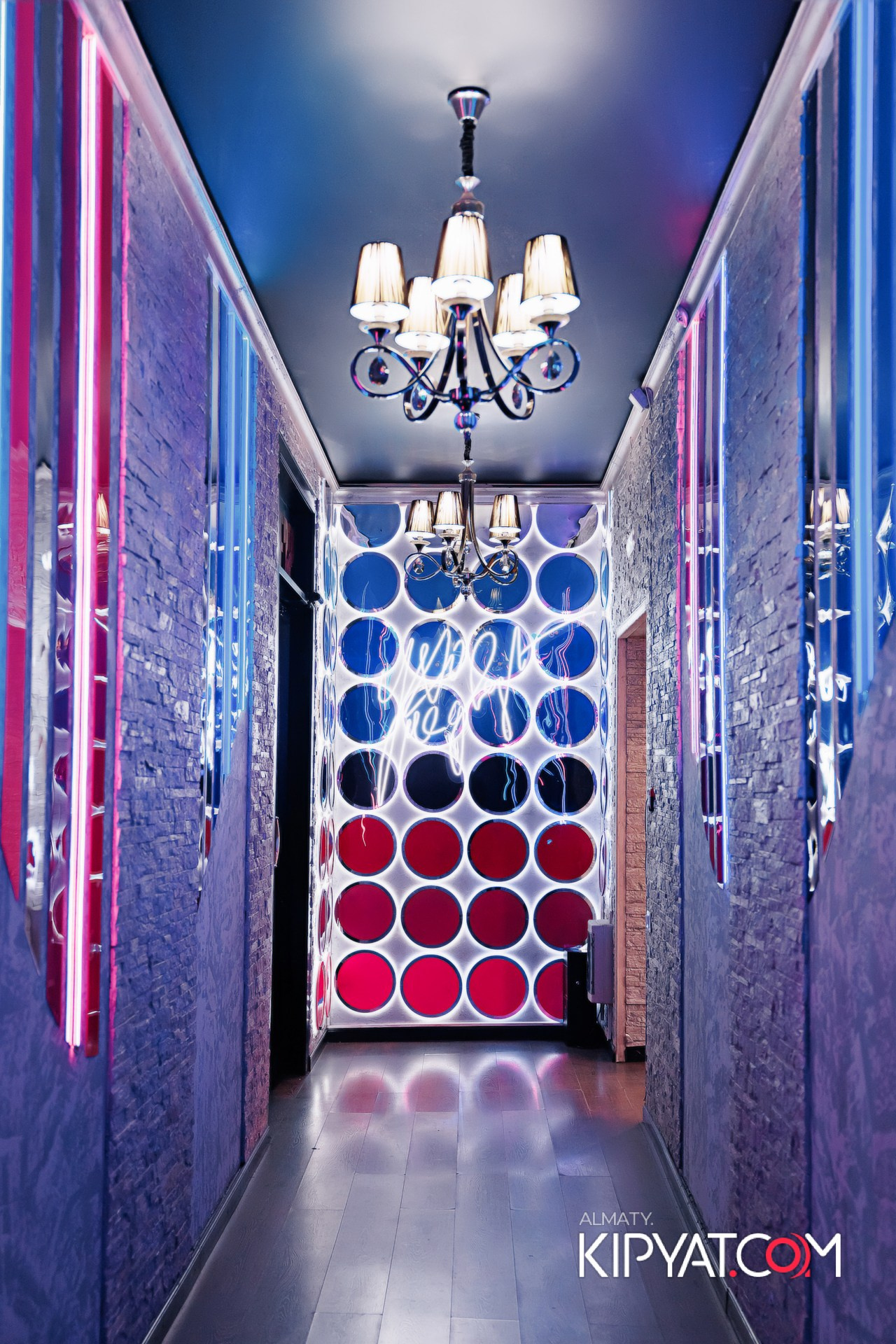 УХО И МЕДВЕДЬ НА ГАГАРИНА. КИПЯТКОМ АЛМАТЫ!